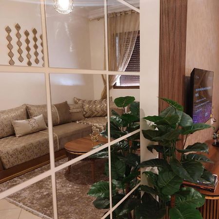 Charite Host Appartement , Wifi Et Parking Gratuit Agadir Exterior photo